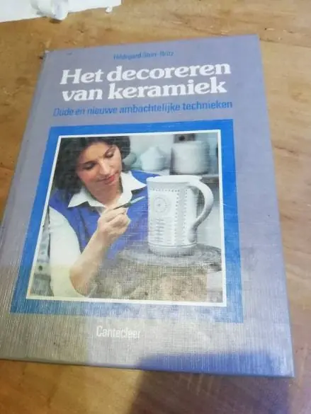Het decoreren van keramiek - Hildegard Storr-Britz Beste Prijs
