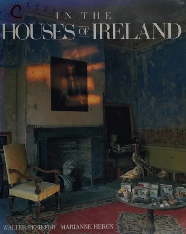 In the Houses of Ireland - Walter Pfeiffer Finale Uitverkoop