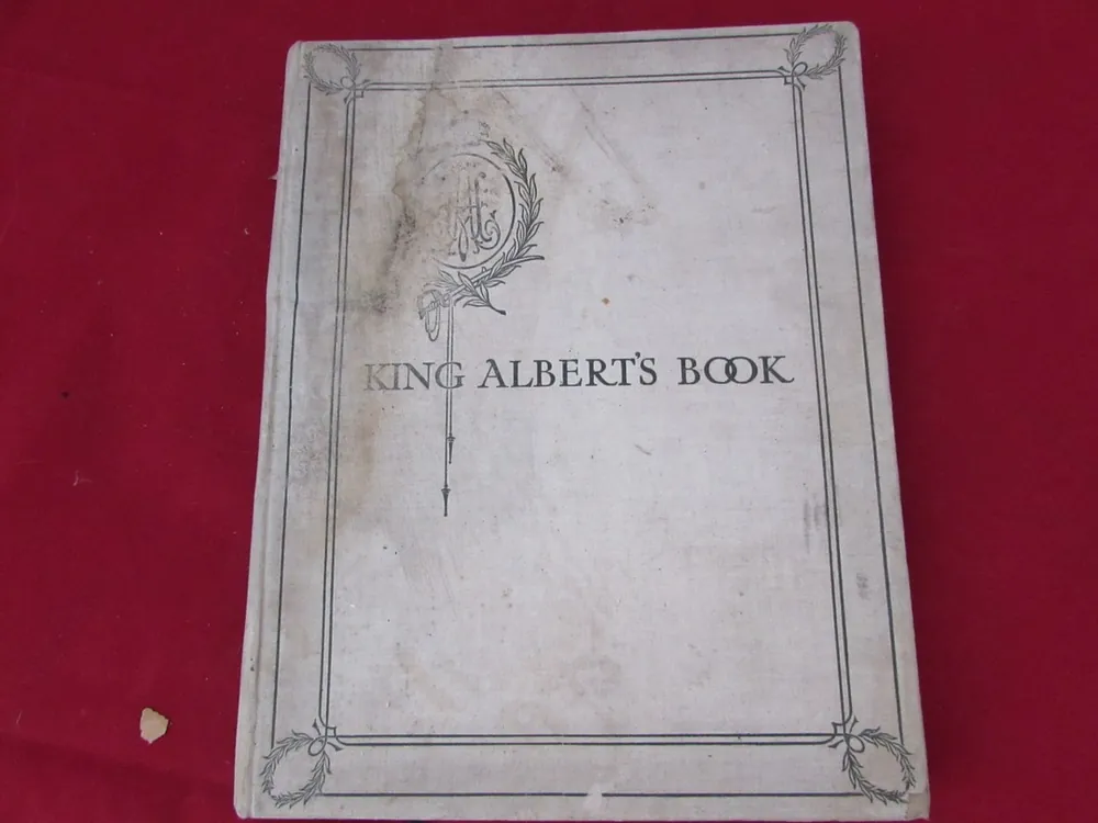Tijdelijk Beschikbaar King Albert's Book - by The Daily Telegraph