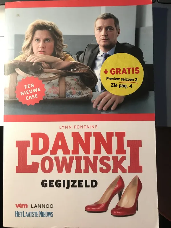 Lage Kosten Danni Lowinski gegijzeld - Fontaine, Lynn
