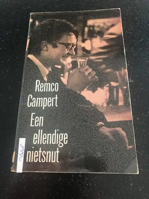Fabrieksprijs Een ellendige nietsnut - Remco Campert